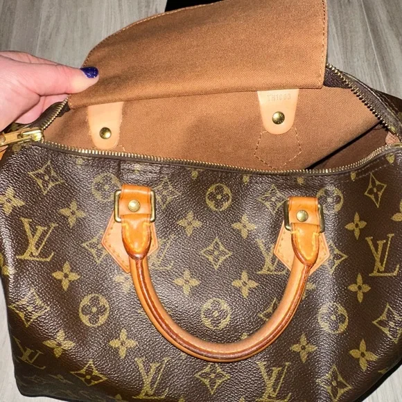 Louis Vuitton Monogram Brown and Tan Bag - Picture 13 of 14